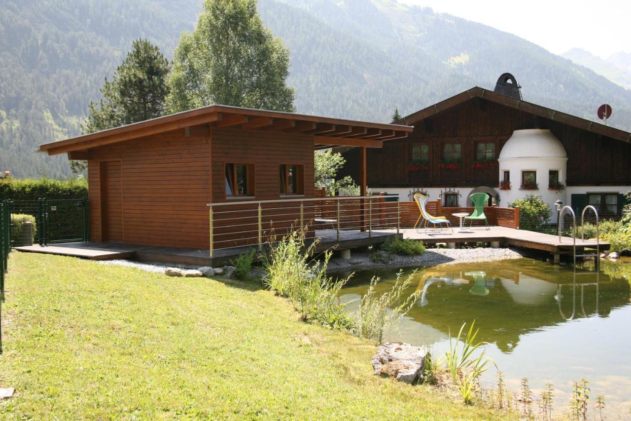 Haus Montana Lägenhet Elbigenalp Exteriör bild